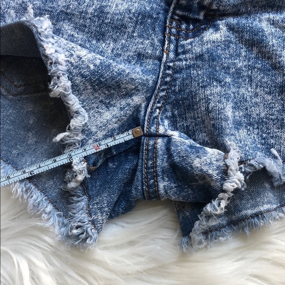 Jean Shorts - Picture 2 of 5